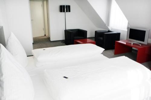 Gasthaus Roessle Kirchheim unter Teck Quarto foto